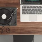 Wireless Audio - Macbook White